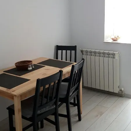 Julia Apartament *